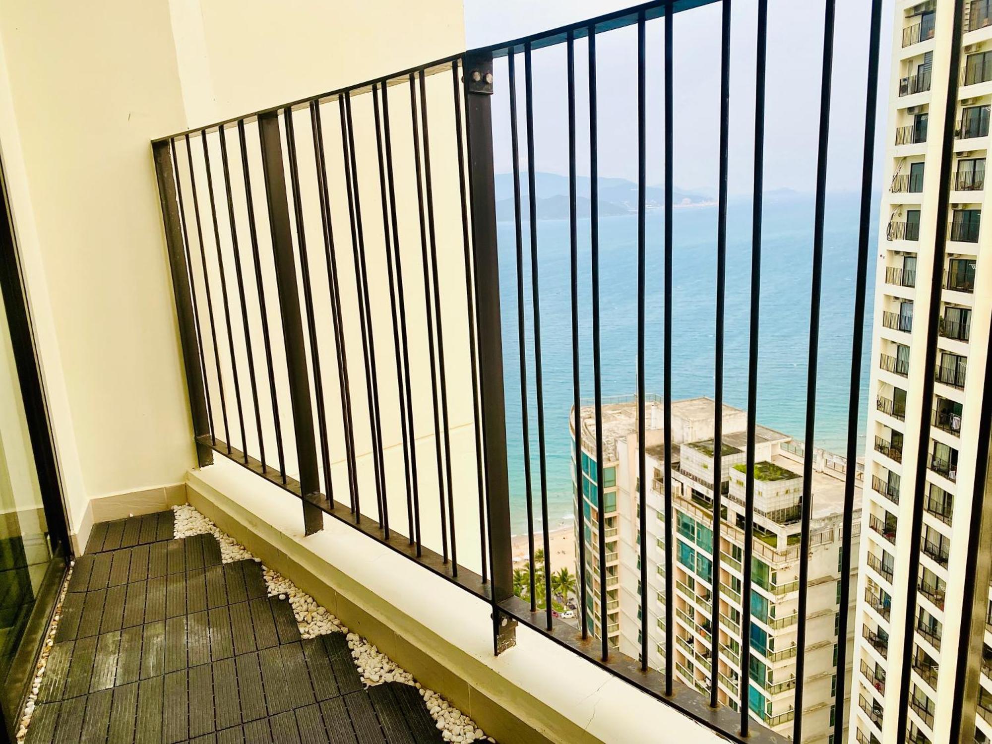 Can Ho Gold Coast O Nha Trang View Bien - Vivastay Exterior foto